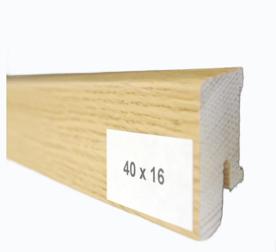 Drewniana listwa przypodłogowa lakierowana 40/16 (240 cm x 4 cm x 1,6 cm) DĄB EUROPEJSKI